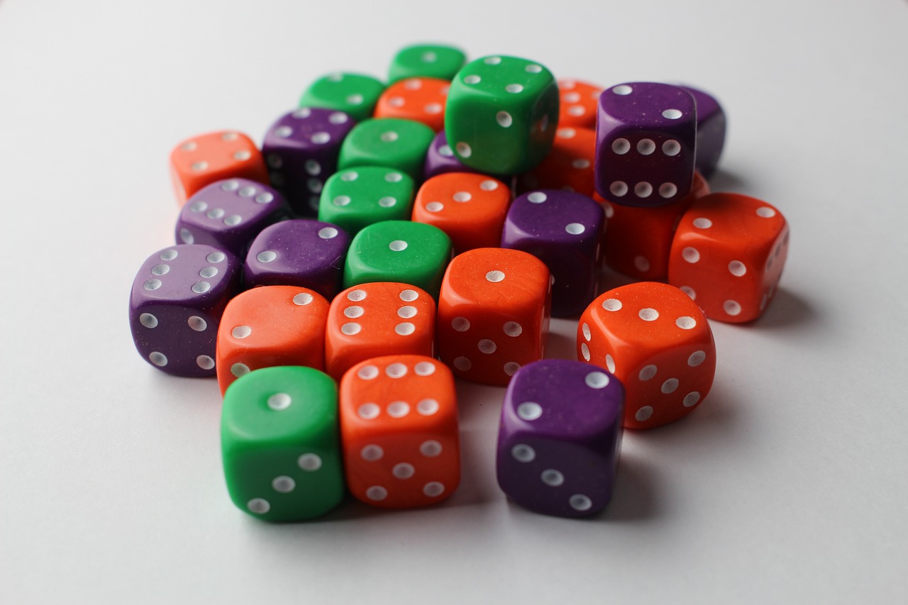 实名账号与健康医疗服务的关系。